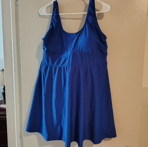 Torrid swimdress - Picture 2 of 8